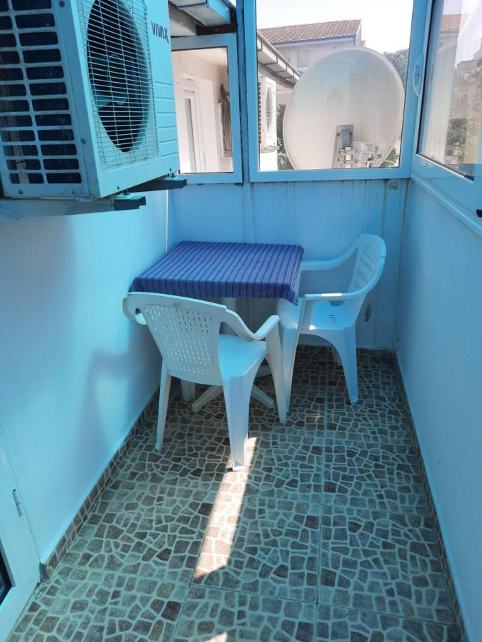 Apartmani Pulic Улцинь Экстерьер фото