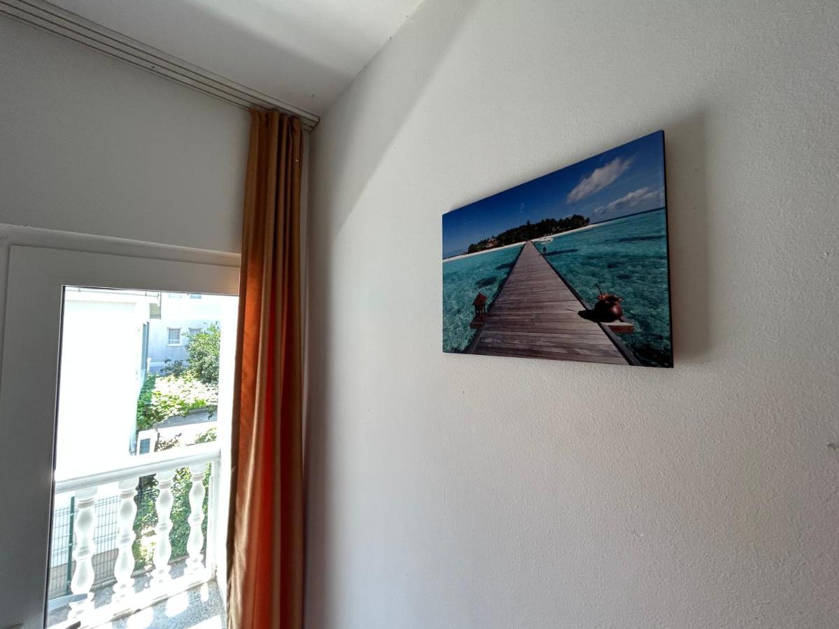 Apartmani Pulic Улцинь Экстерьер фото