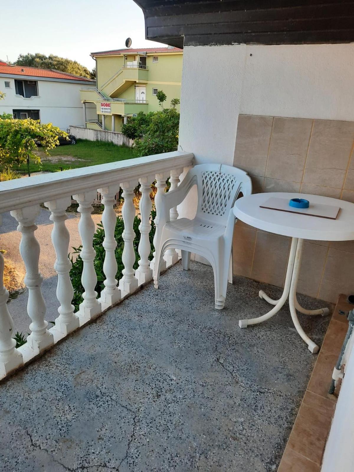Apartmani Pulic Улцинь Экстерьер фото